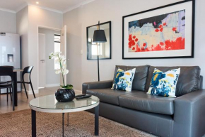 Elegant 2 Bed 2 Bath Apartment Wifi Netflix Backup Power